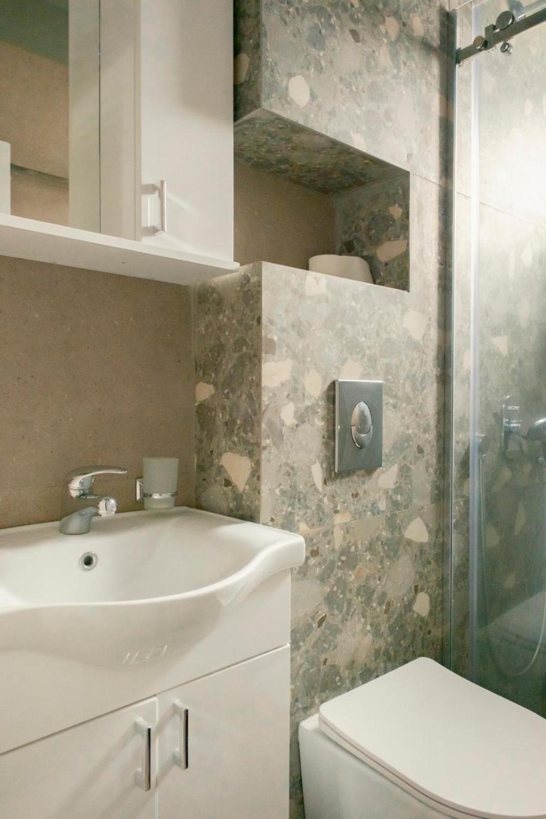 Apartmani Barbara Budva Exteriör bild