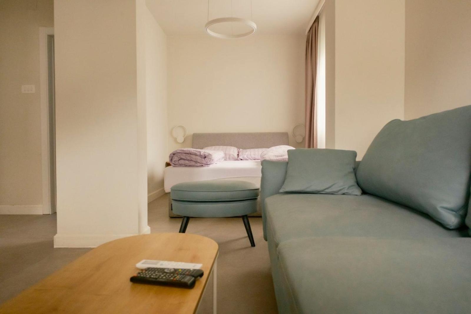 Apartmani Barbara Budva Exteriör bild